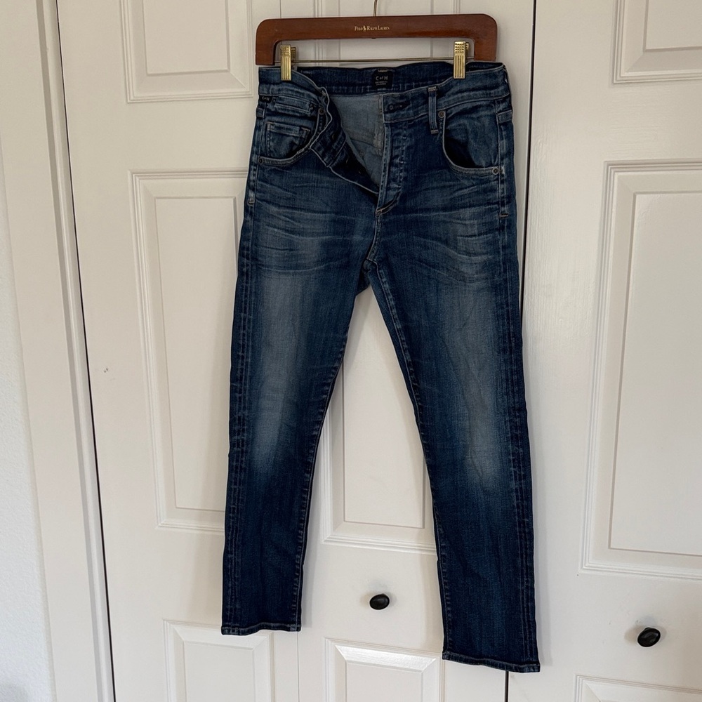 Citizens Of Humanity Women's Dark Blue Slim Jeans front wiskering